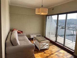 To Let 2 Bedroom Property for Rent in Vredehoek Western Cape